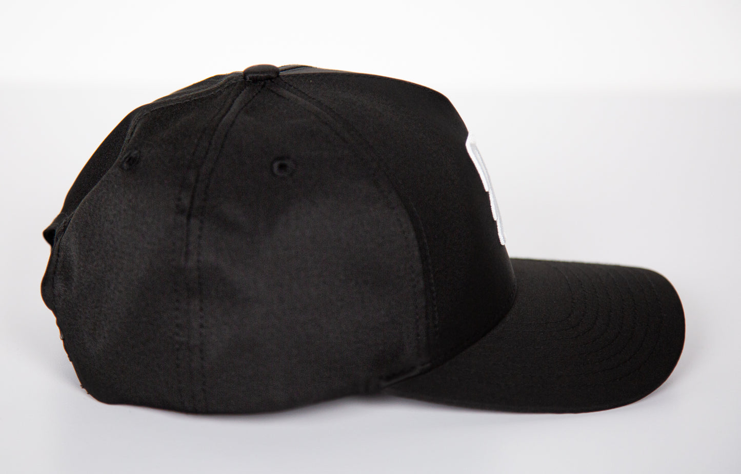 Z Black & White Hat