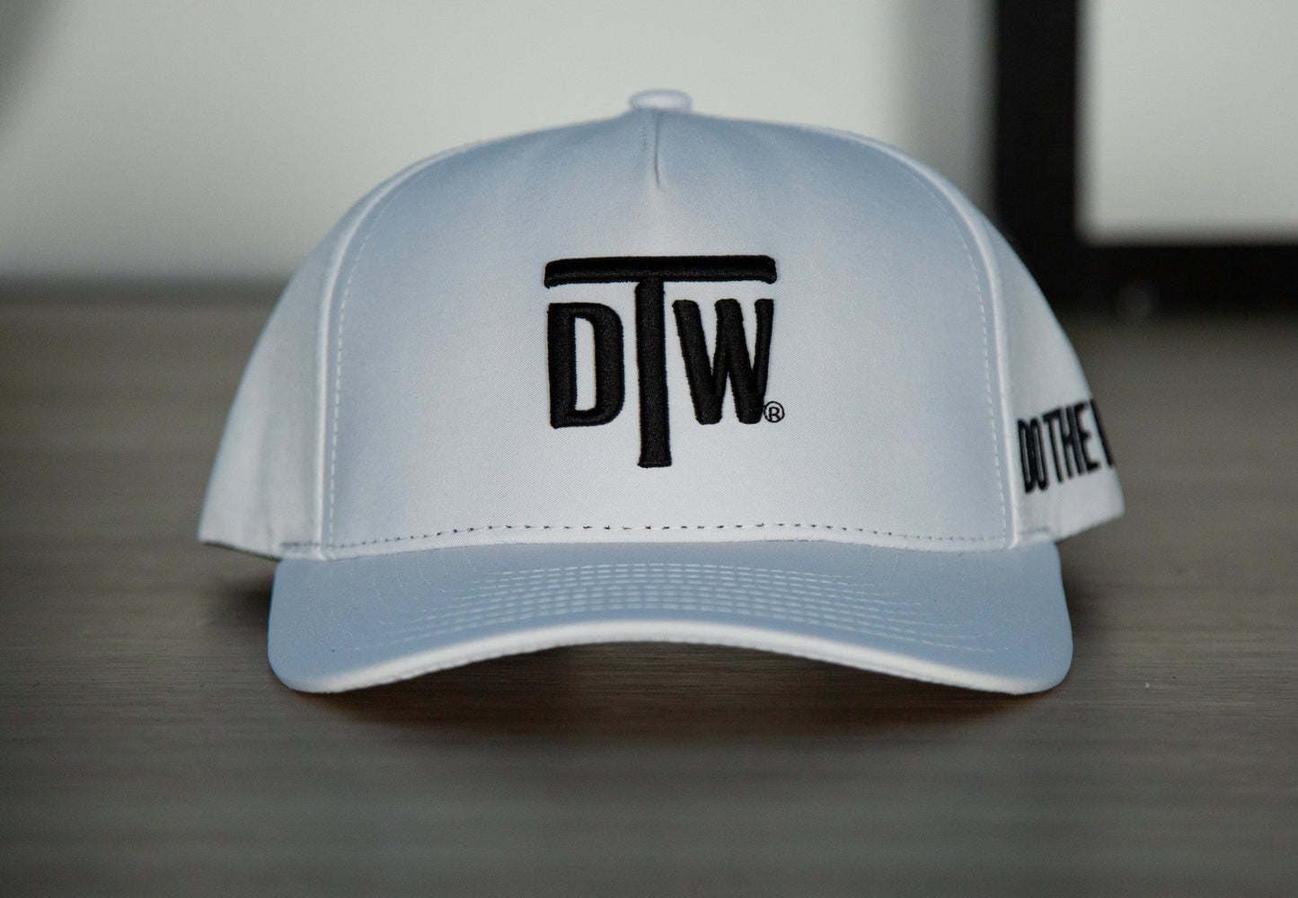 DTW White